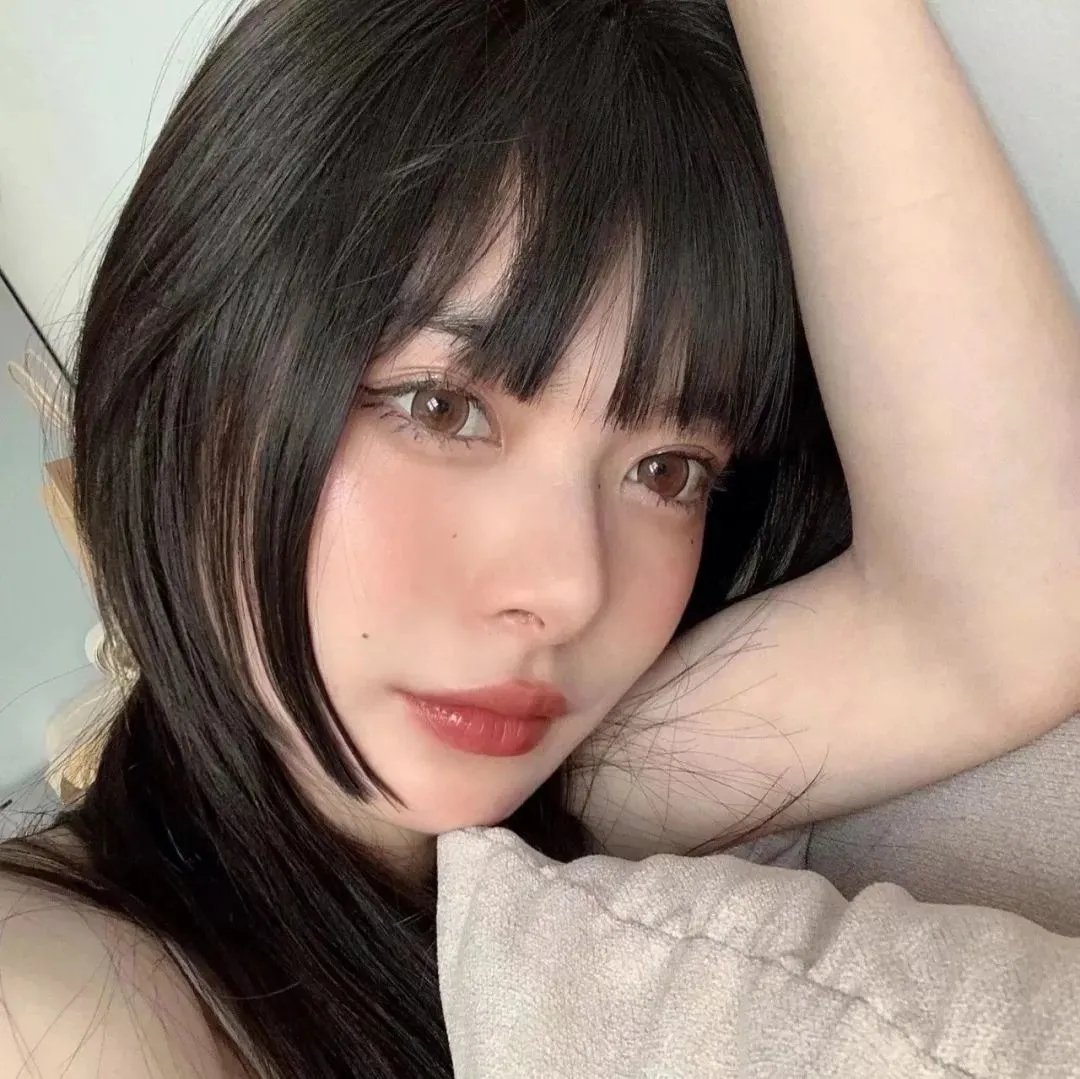 春闺三凤